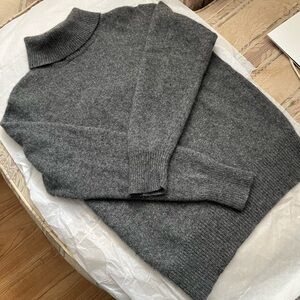 Neiman Marcus Cashmere Charcoal Turtleneck Sweater